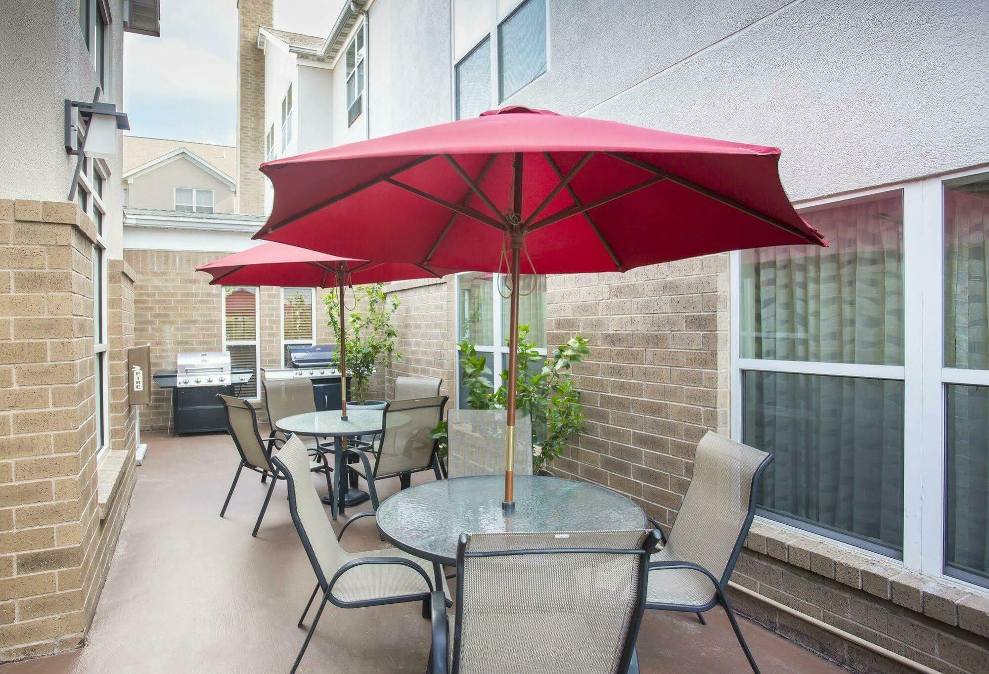 Homewood Suites By Hilton Houston-Willowbrook Mall Bagian luar foto